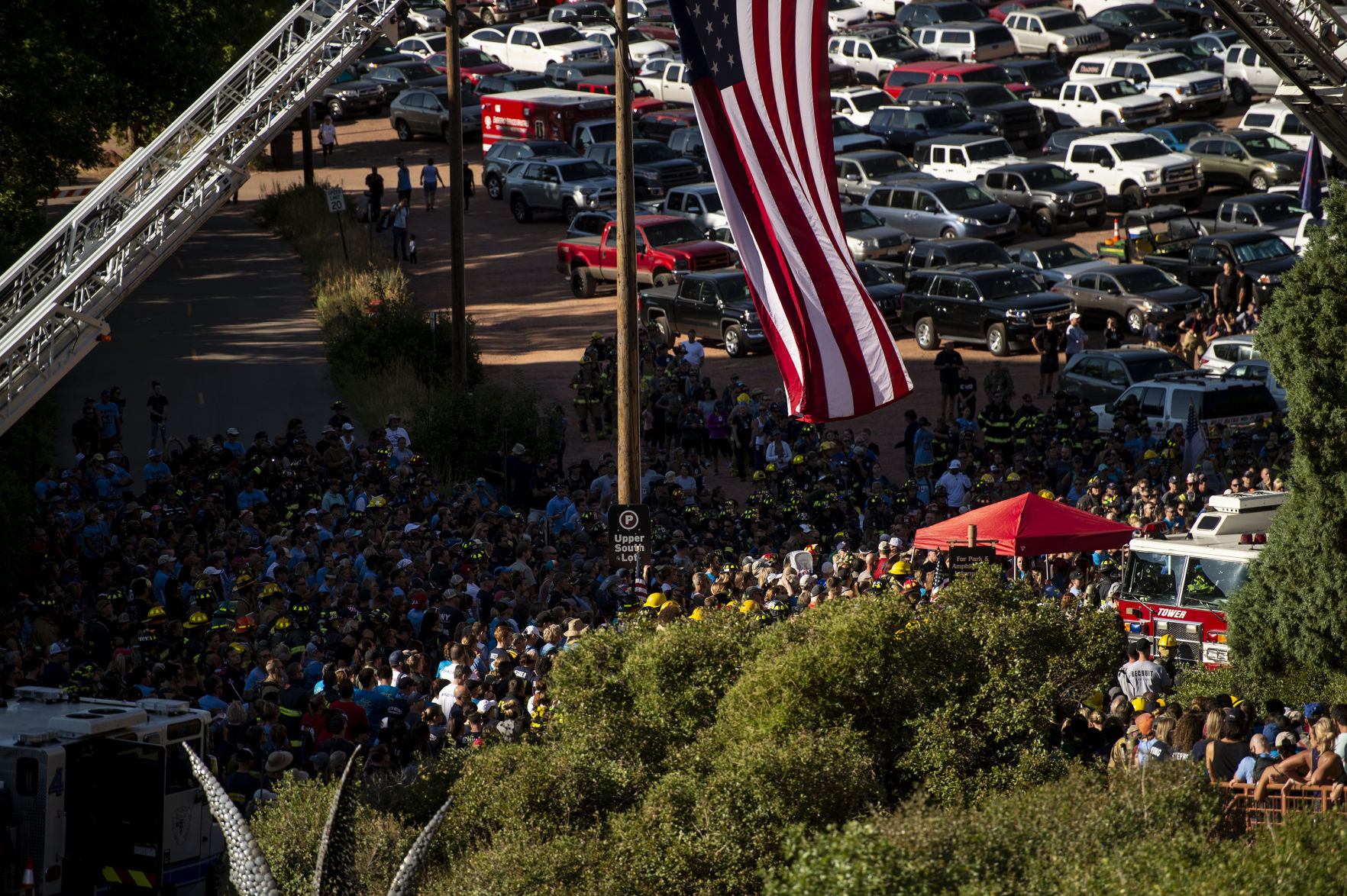 091219-news-redrocksstairclimb 31.jpg
